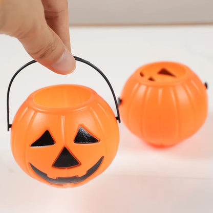Domusse™ Set 6 Mini Secchielli a Tema Halloween